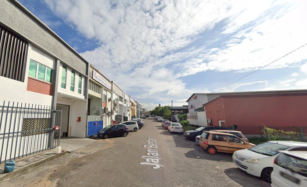 1.5 Storey Semi-D Factory Jalan Bertam 2