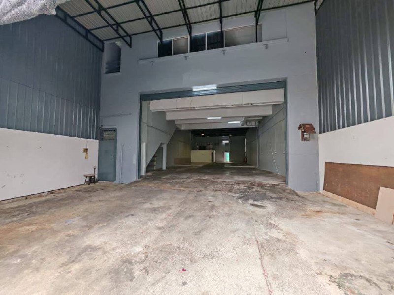 1.5 Storey Terrace Factory Taman Tan Sri Yaacob