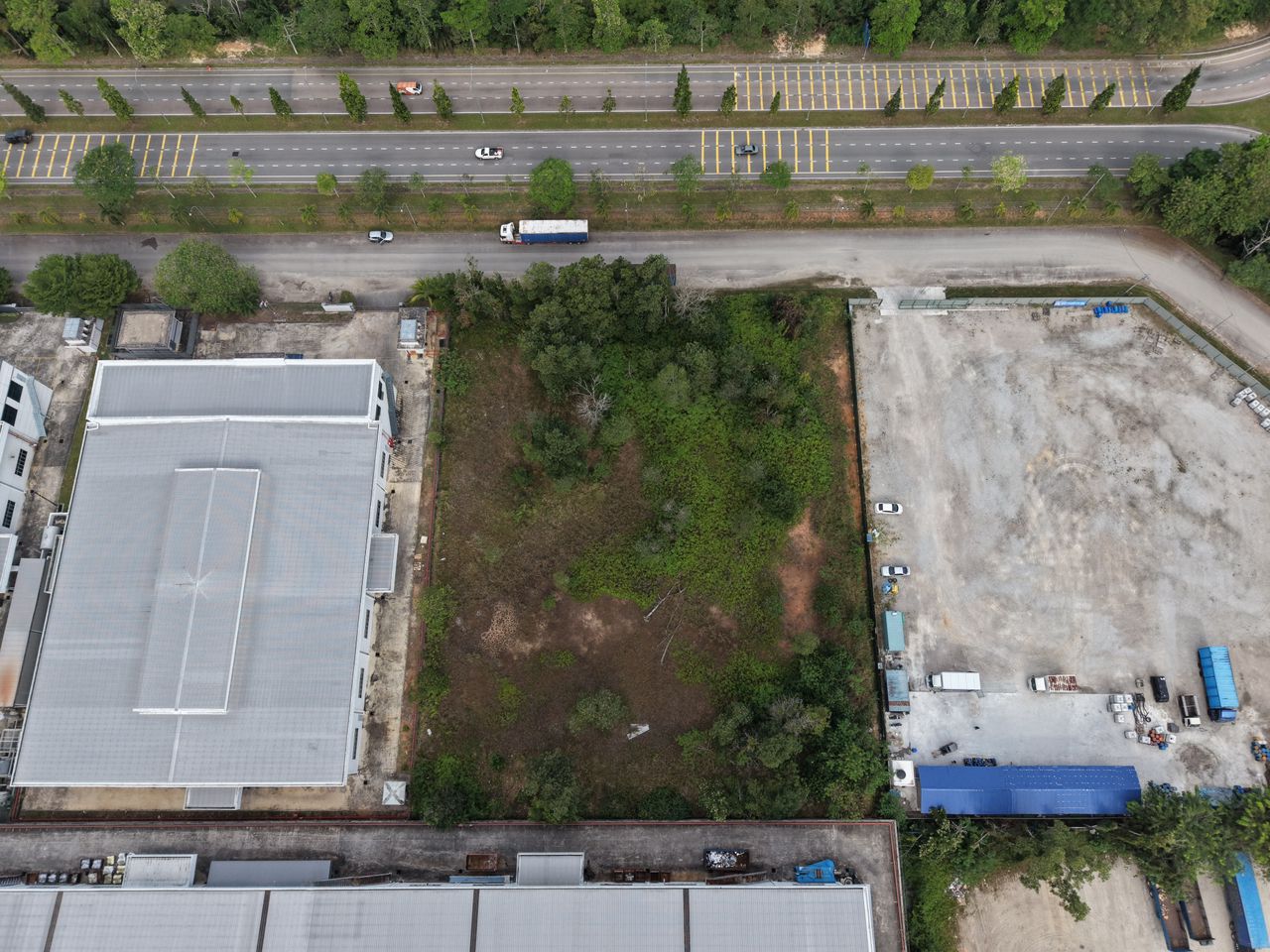 Converted Industrial Vacant Land Kulai 4